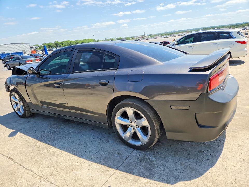 2013 Dodge Charger r