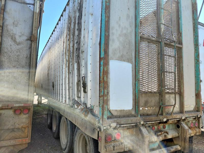 1995 Columbia Grain Trailer