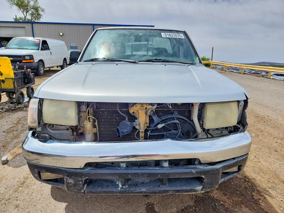 2000 Nissan Frontier XE-V6