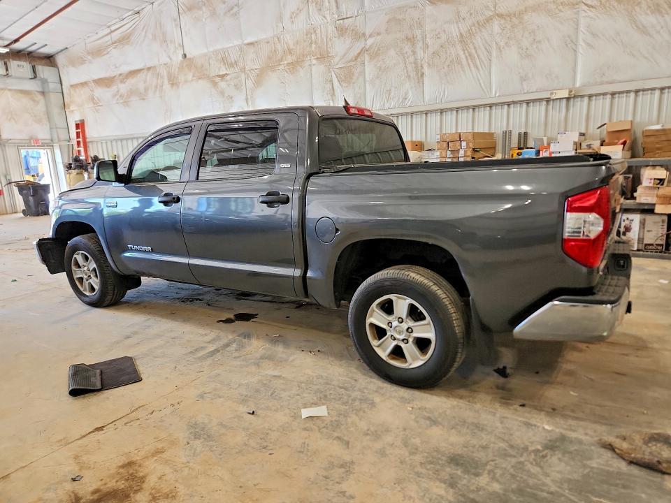 2016 Toyota Tundra SR5