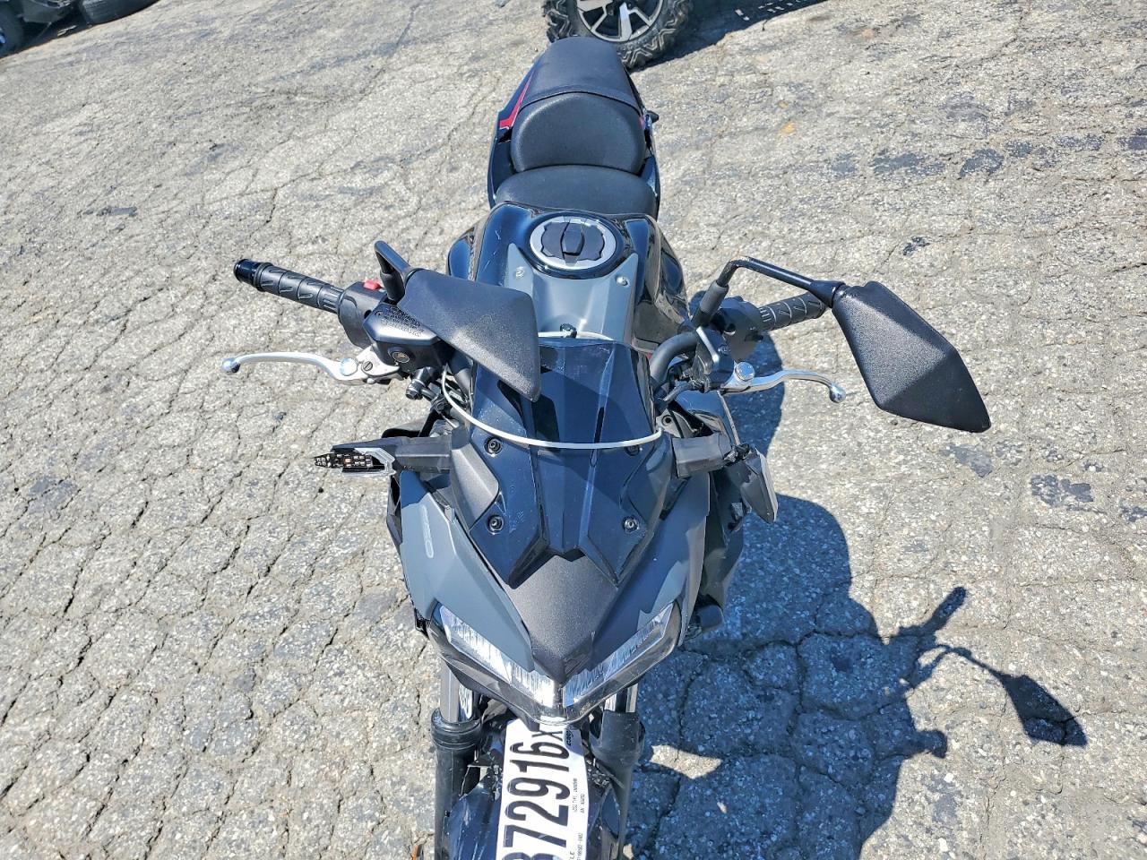 2025 Kawasaki ER650 P