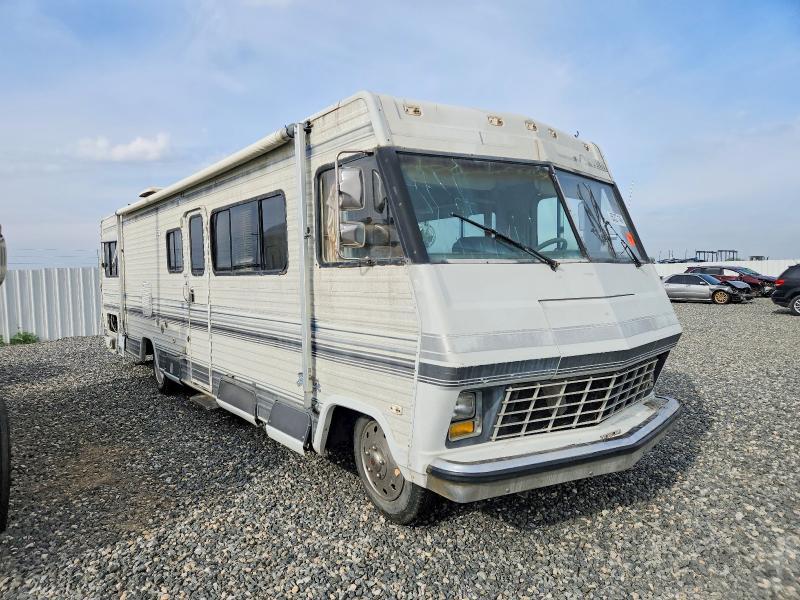1984 Chevrolet P30 RV
