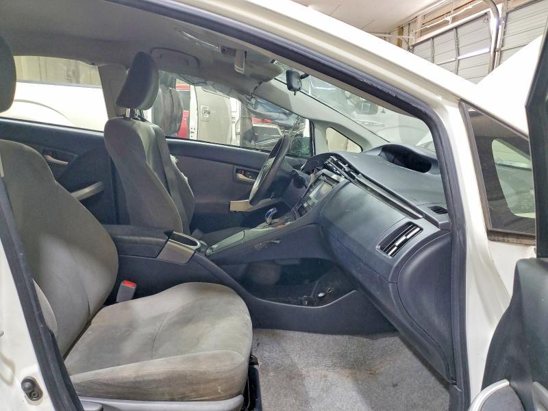2015 Toyota Prius two