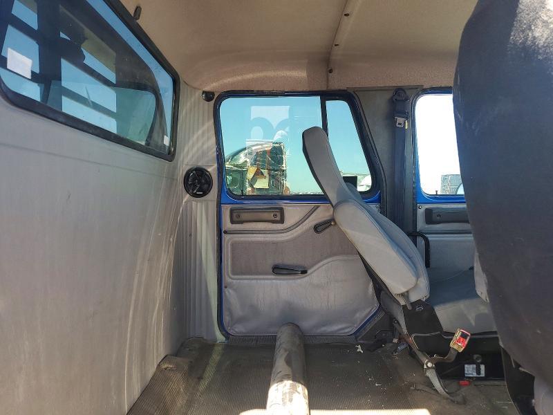 1999 International 4000 4700