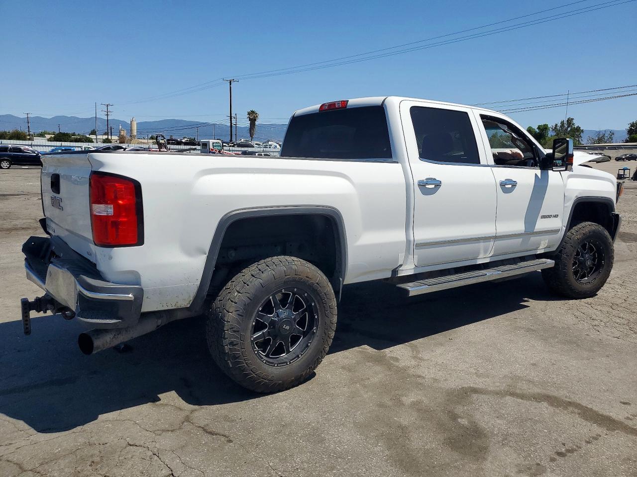 2018 GMC Sierra K2500 SLT