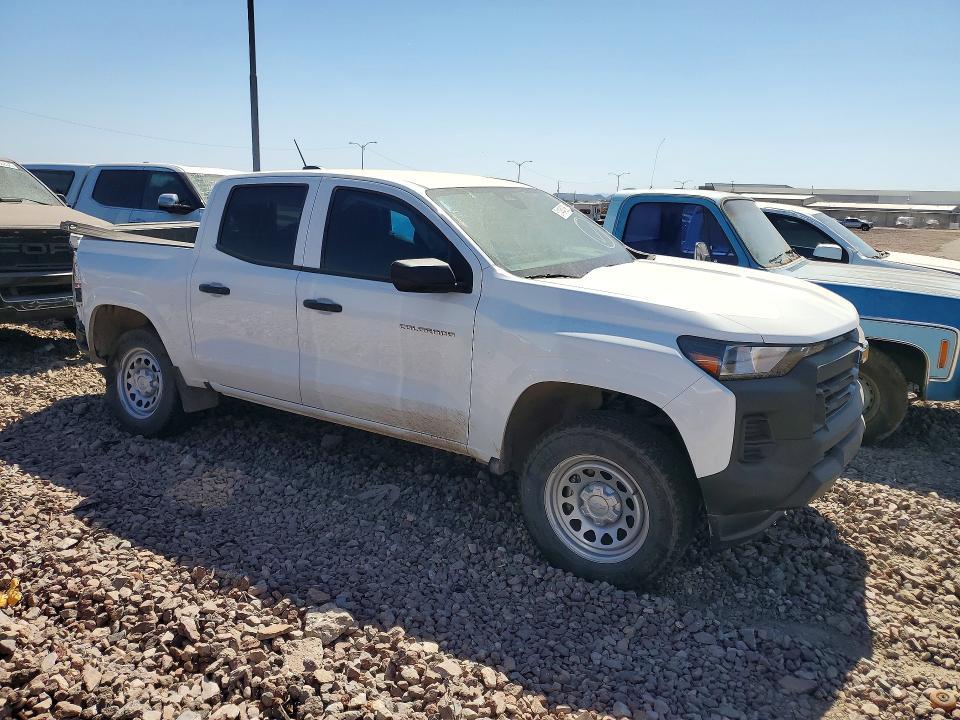 2025 Chev Colorado