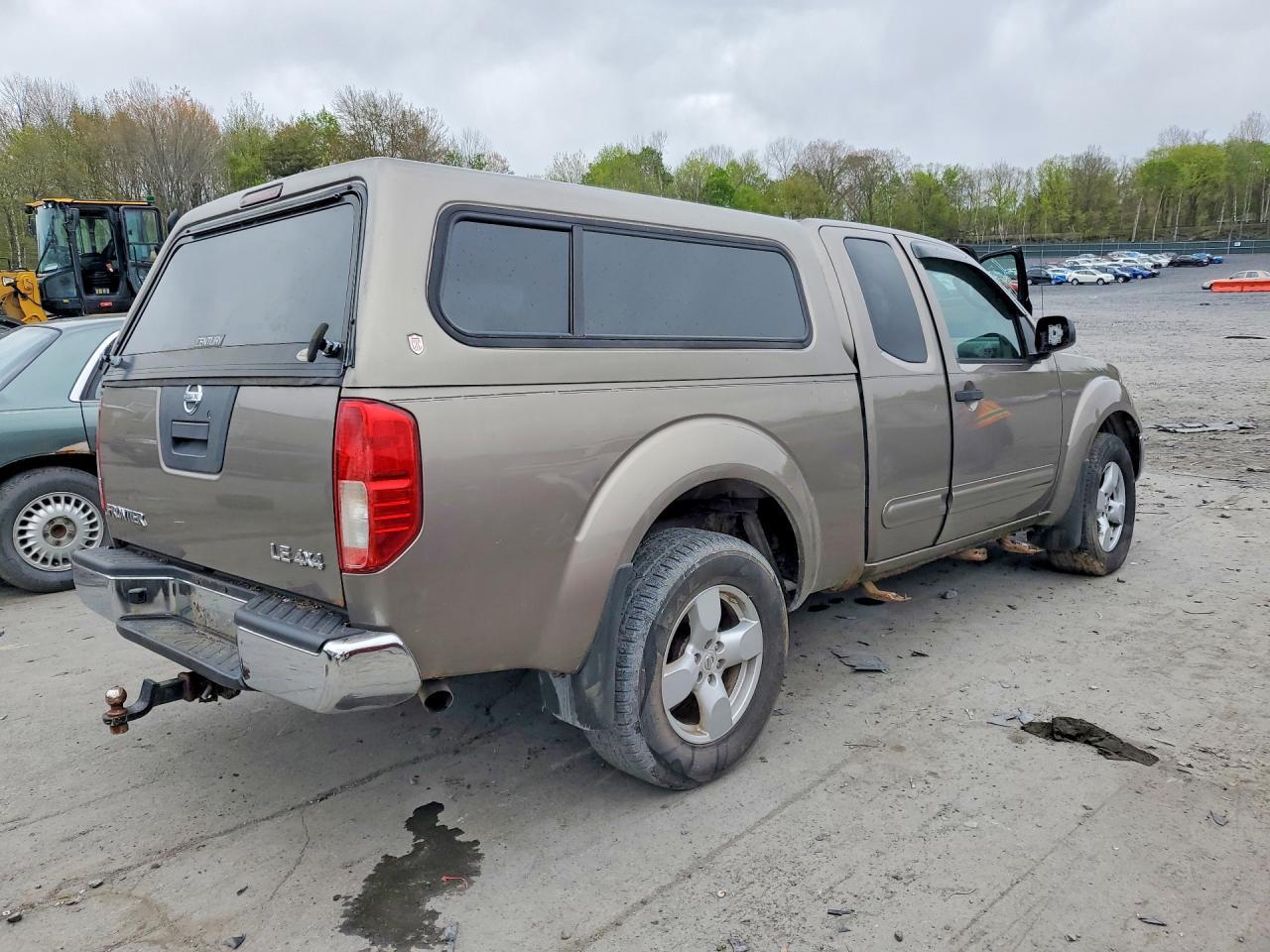 2005 Nissan Frontier SE
