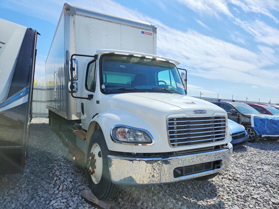 2018 Freigliner 2018 Freightliner Business Class M2 BOX Truck