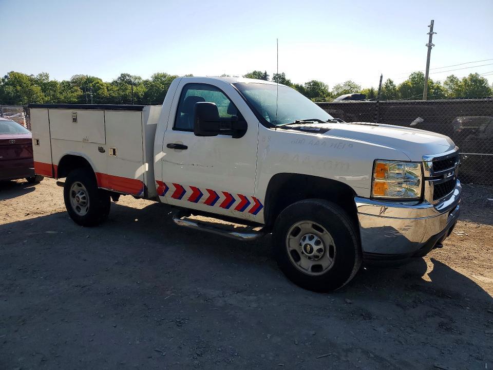 2011 Chevrolet Silverado C2500 Heavy Duty