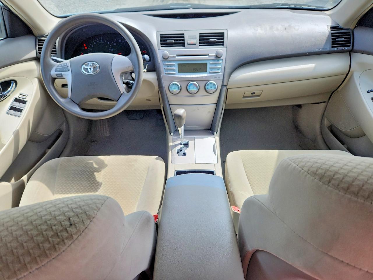 2009 Toyota Camry le