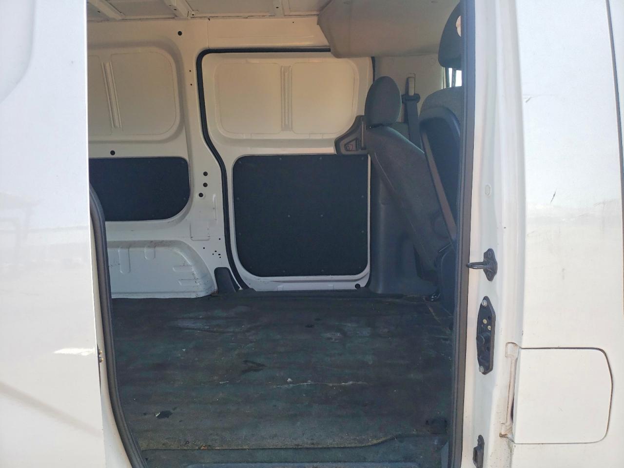 2019 Nissan NV200 S