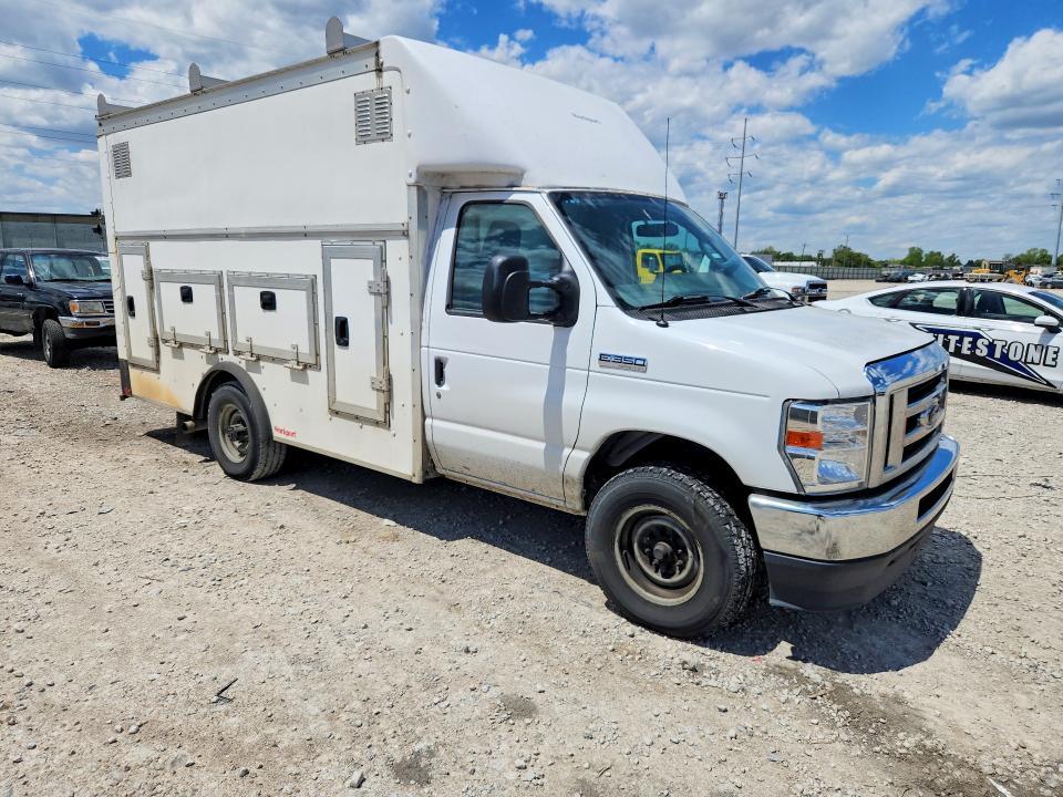 2021 Ford E350 Delivery Truck