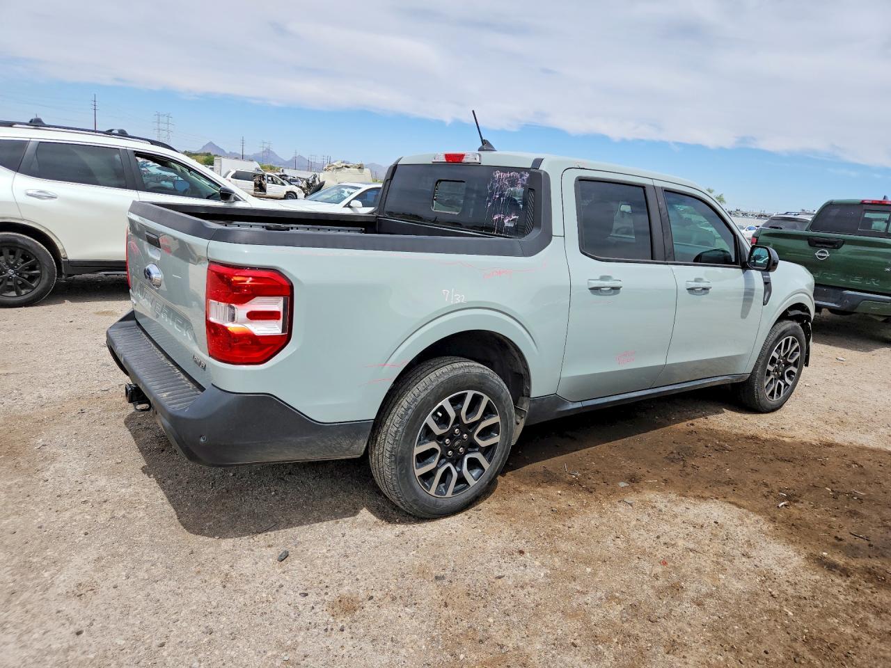 2024 Ford Maverick Lariat
