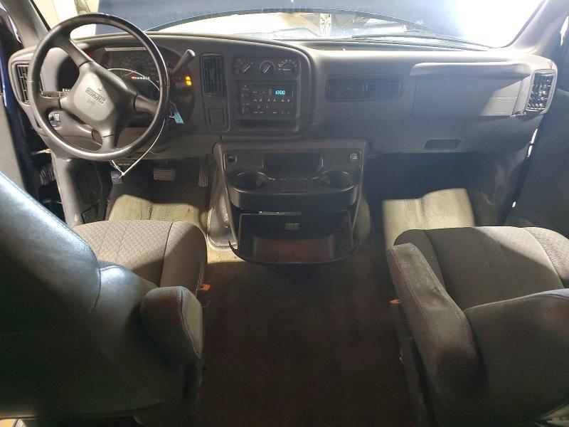 2002 GMC Savana G3500