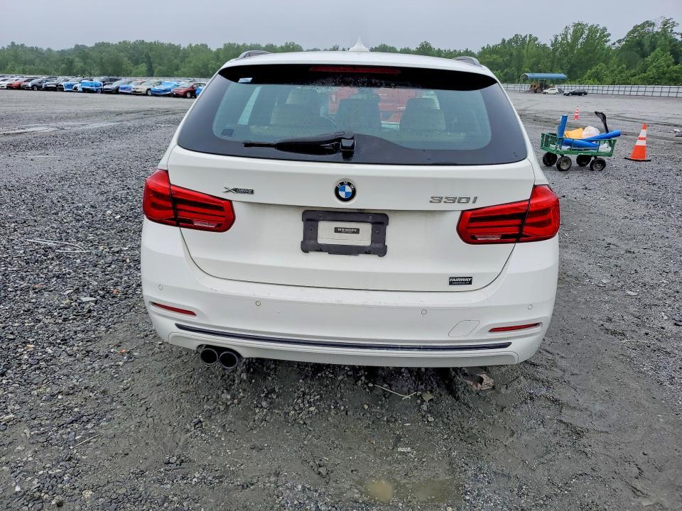 2017 BMW 330 xi