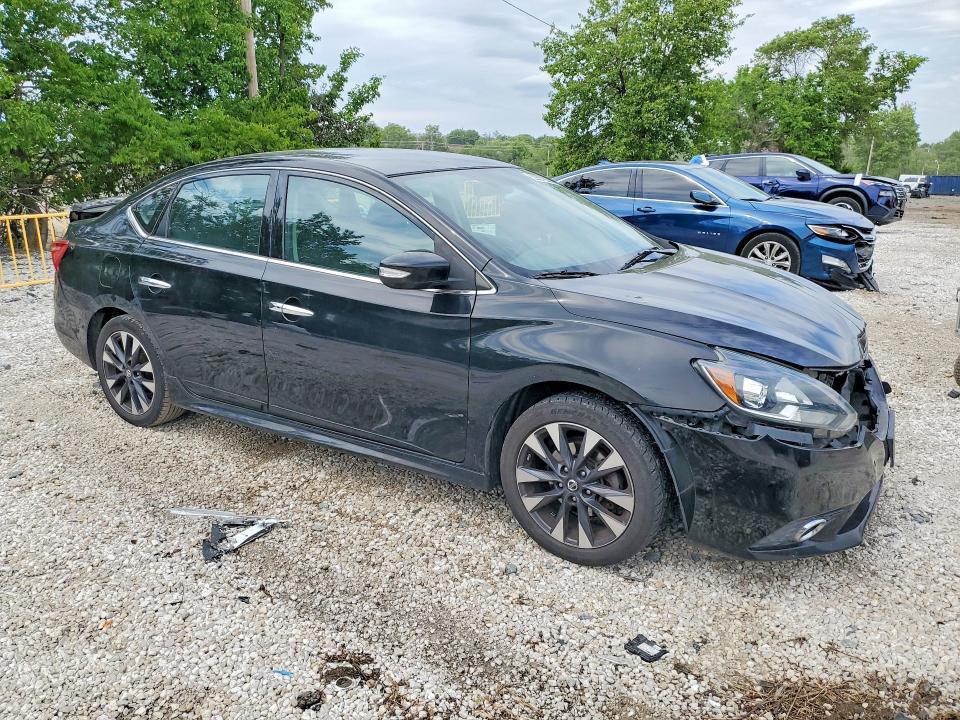 2016 Nissan Sentra sr