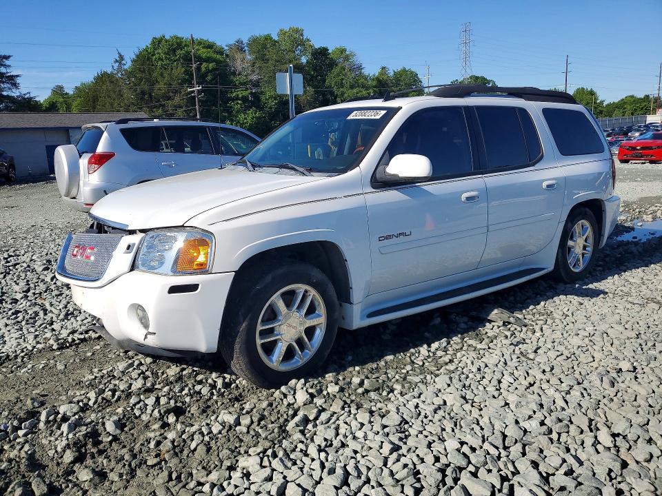 2006 GMC Envoy Denali xl