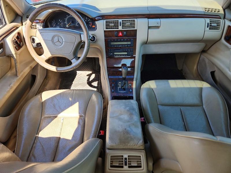 1998 Mercedes-Benz E 320