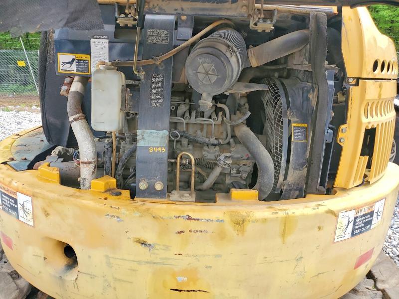 2005 John Deere Mini Excavator