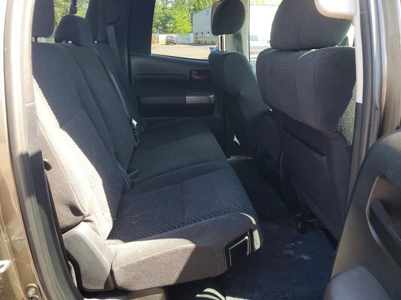 2011 Toyota Tundra Double cab SR5
