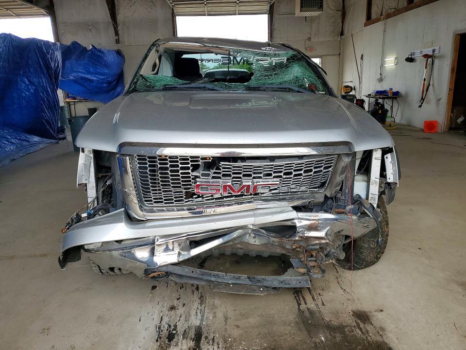 2011 GMC Sierra