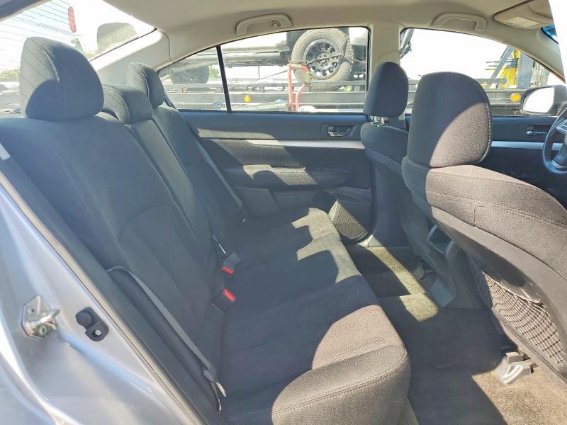 2013 Subaru Legacy 2.5i Premium
