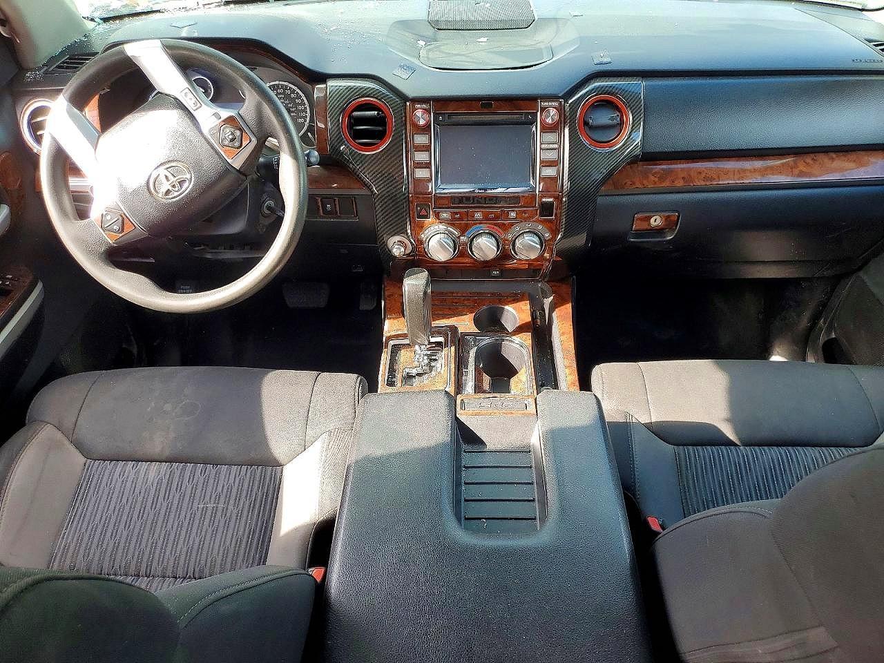 2016 Toyota Tundra SR5