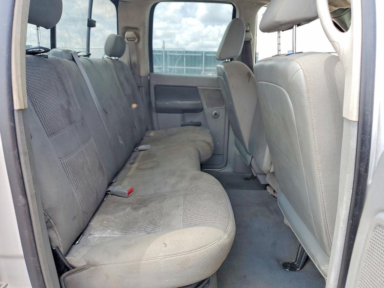 2007 Dodge RAM 1500 ST