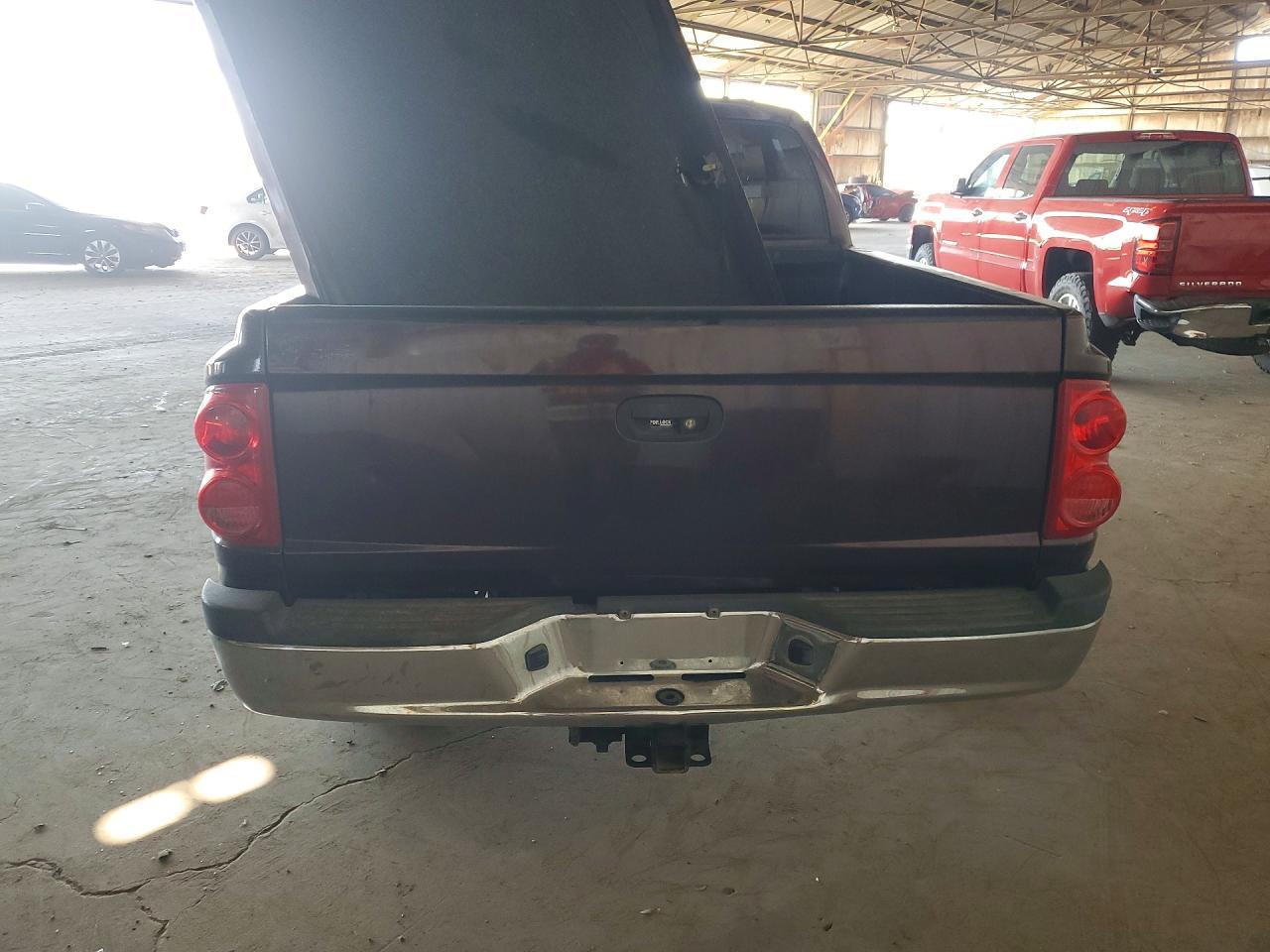 2005 Dodge Dakota Quad Laramie