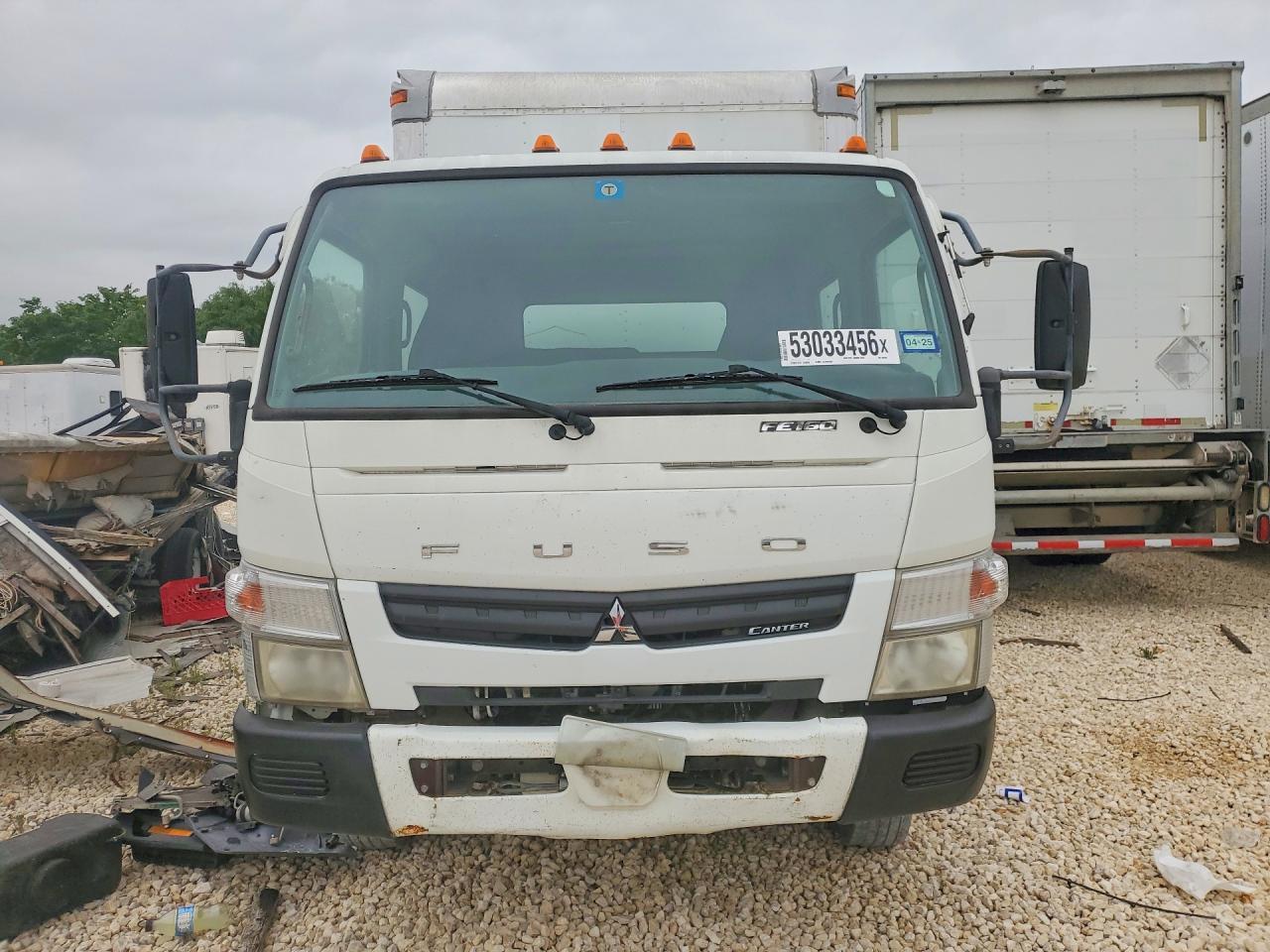 2012 Mitsubishi Medium DUTY/BOX Trucks