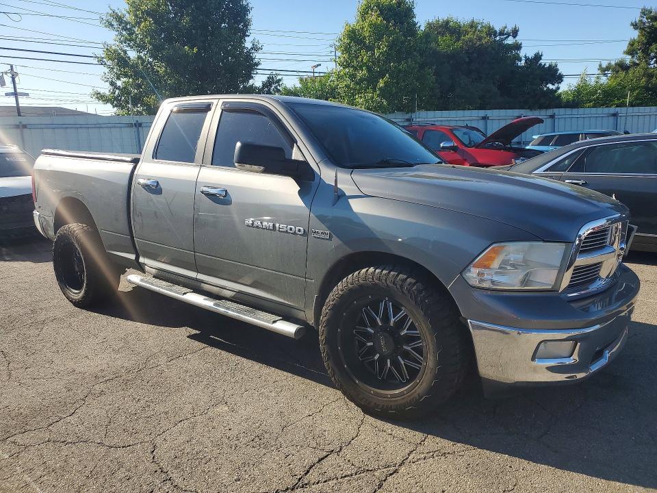 2012 Dodge RAM 1500 SLT