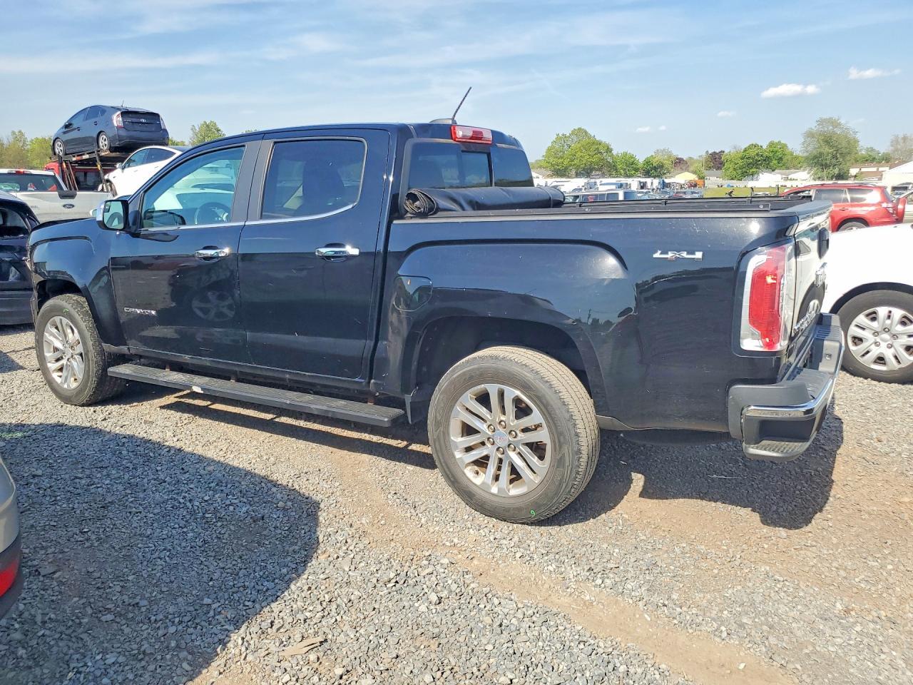 2018 GMC Canyon SLT