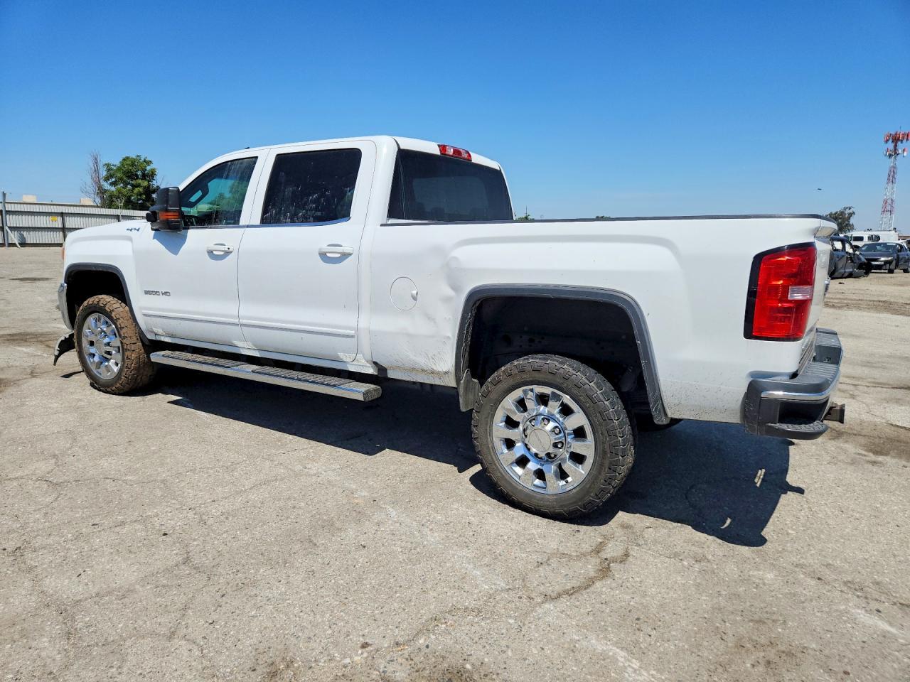 2016 GMC Sierra K2500 SLE