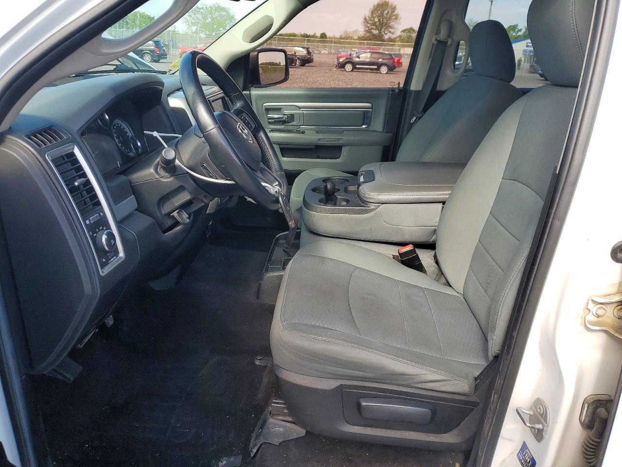 2017 Dodge RAM 1500 SLT