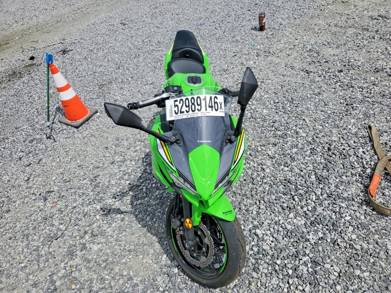 2025 Kawasaki EX650 P