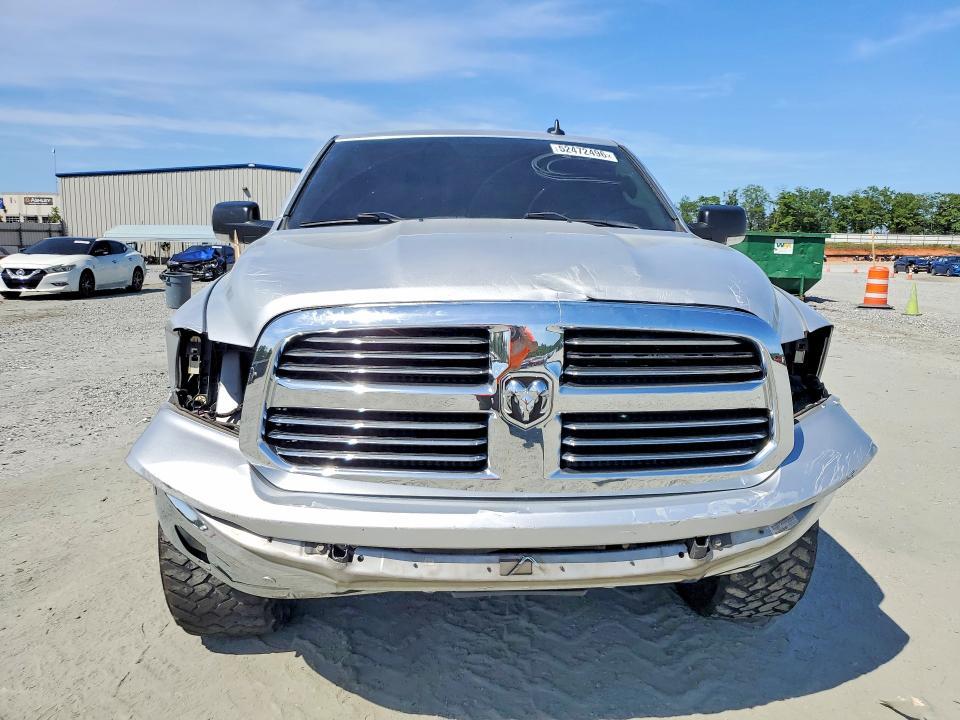 2016 Dodge RAM 1500 SLT