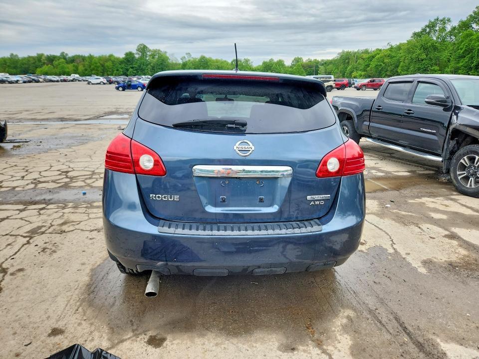2012 Nissan Rogue s