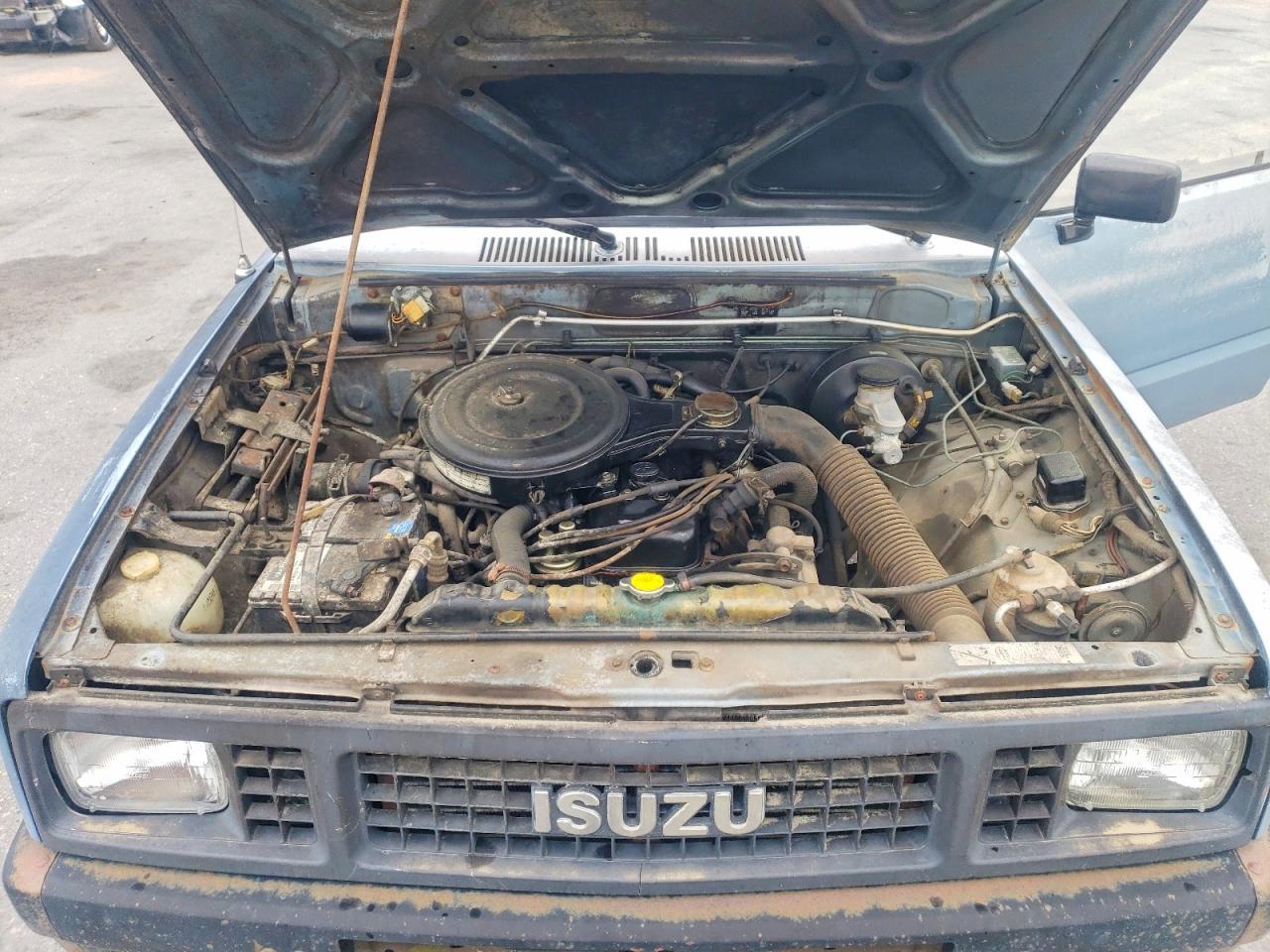 1987 Isuzu PUP