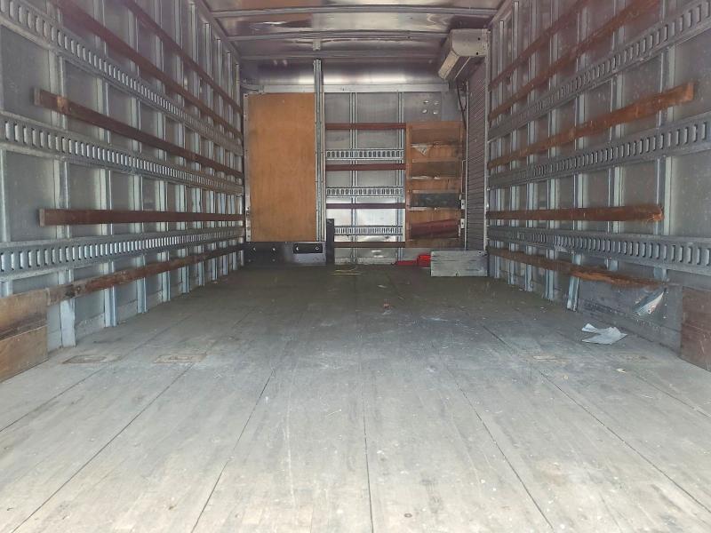 2018 Hino 195 BOX Truck