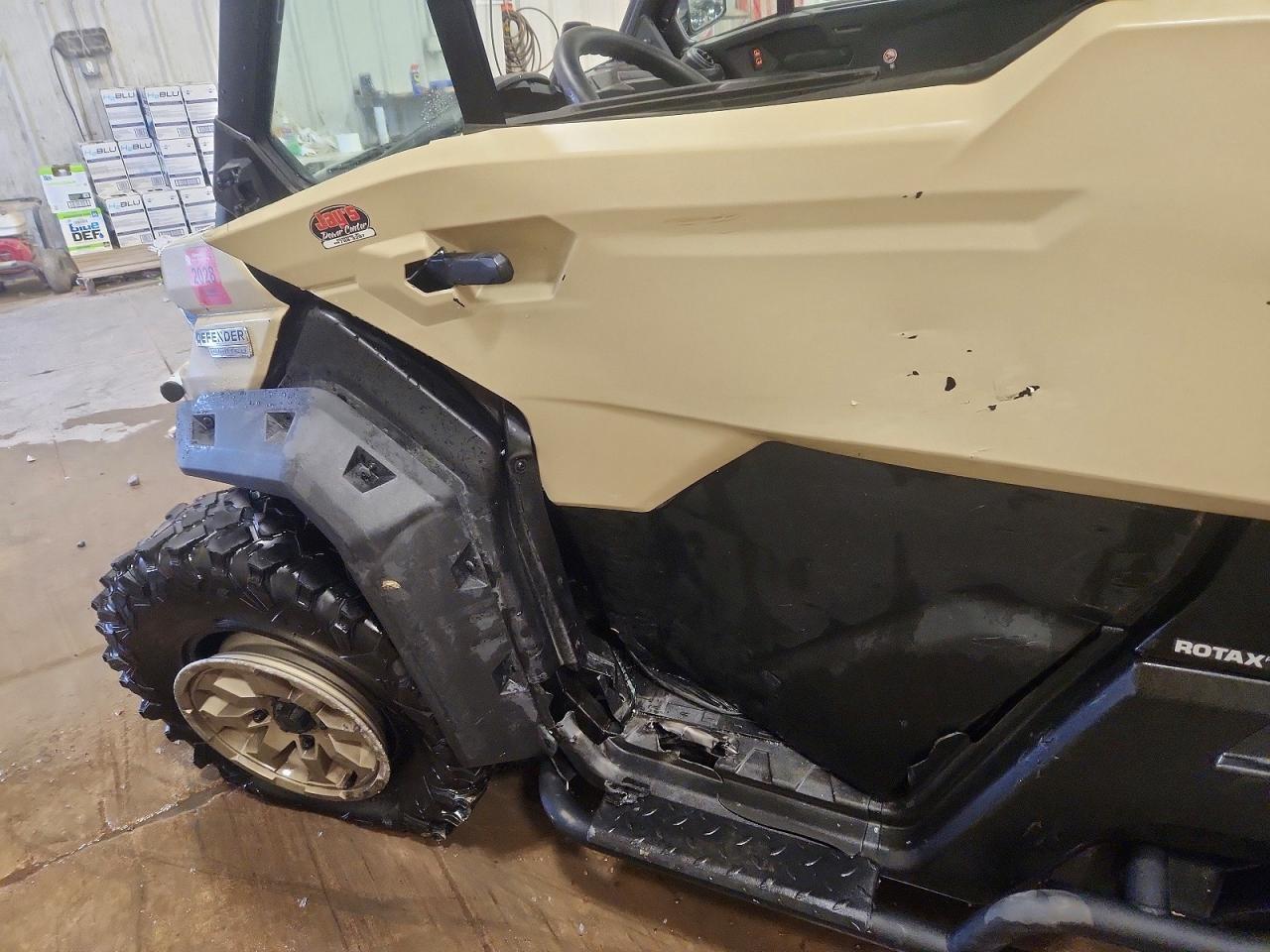 2023 Can-Am Defender Utility Vehicle