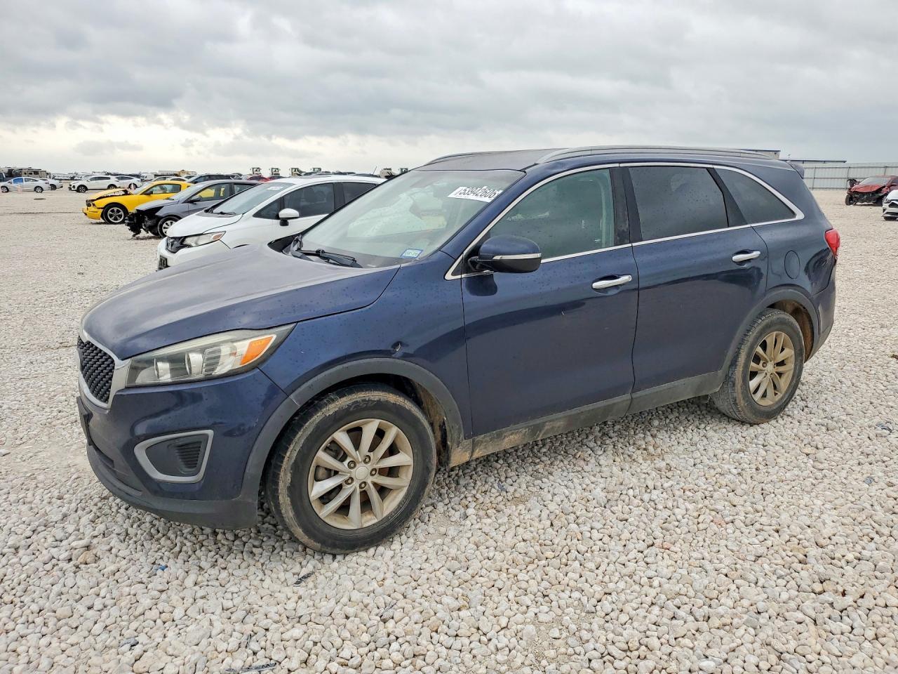 2016 KIA Sorento lx V6