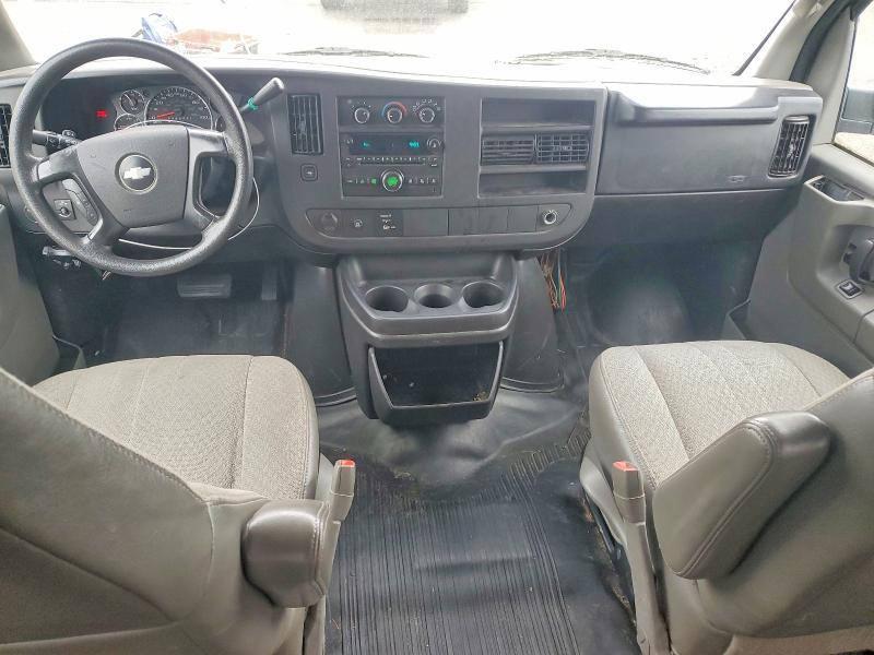 2008 Chev Express G3500