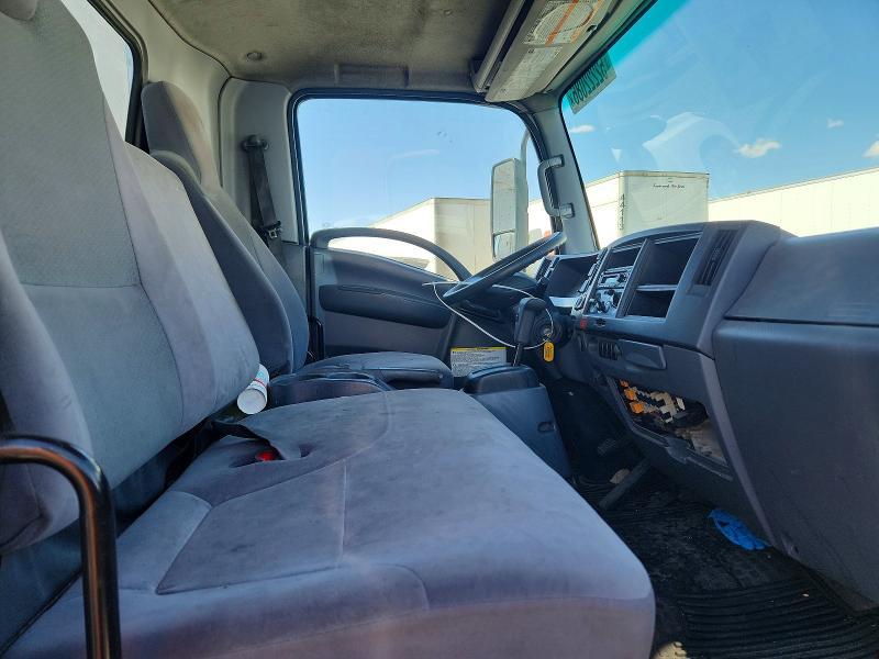 2020 Isuzu NPR HD BOX Truck