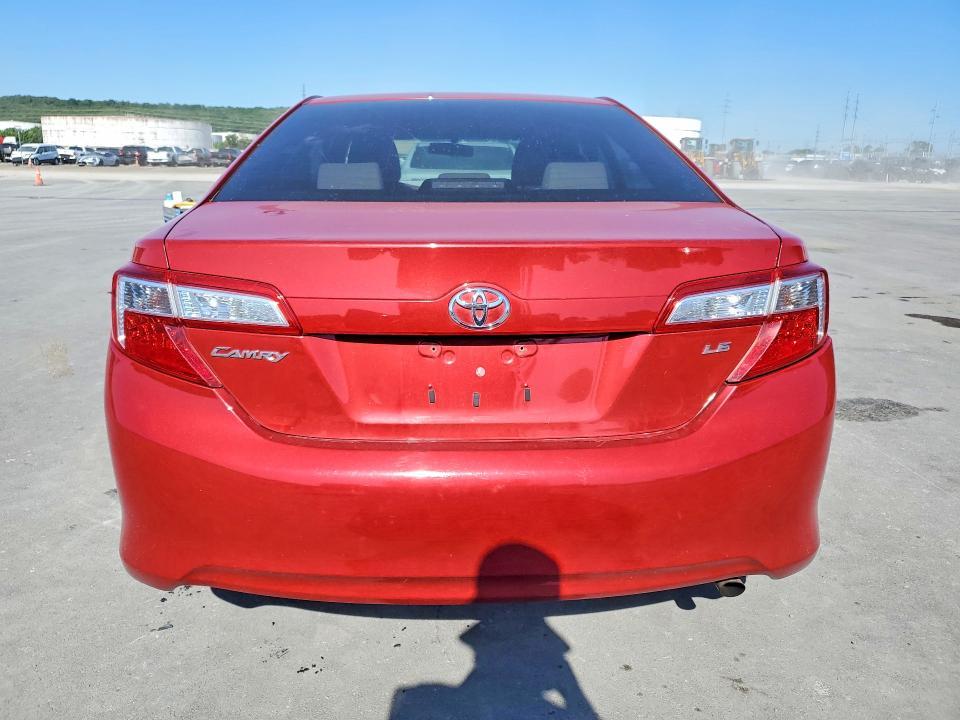 2012 Toyota Camry le