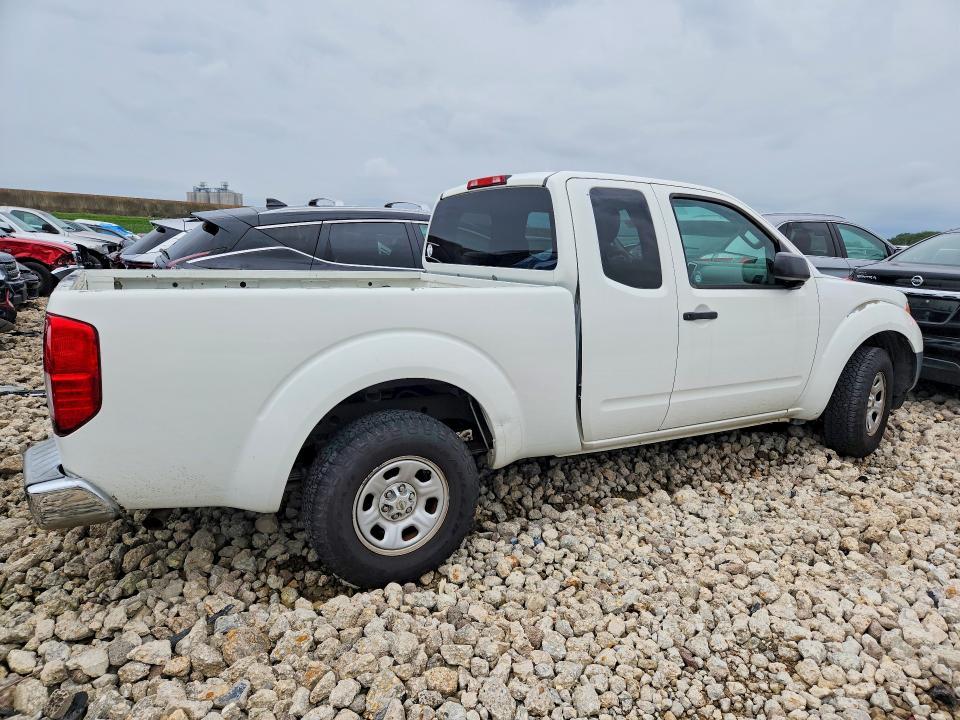 2016 Nissan Frontier S