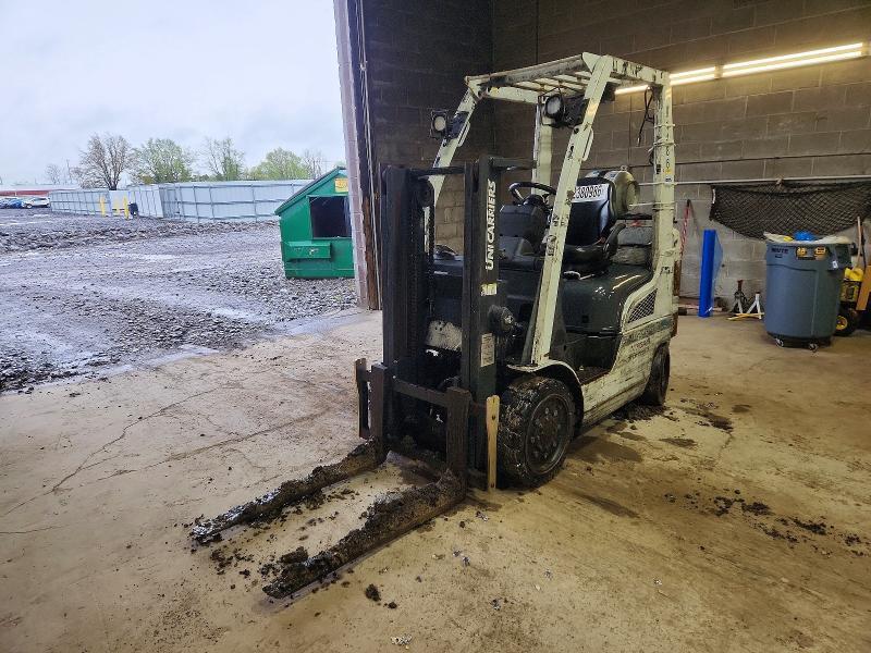 2014 Nissan Unknown  Cushion Tire OR Pneumatic Forklift Forkli