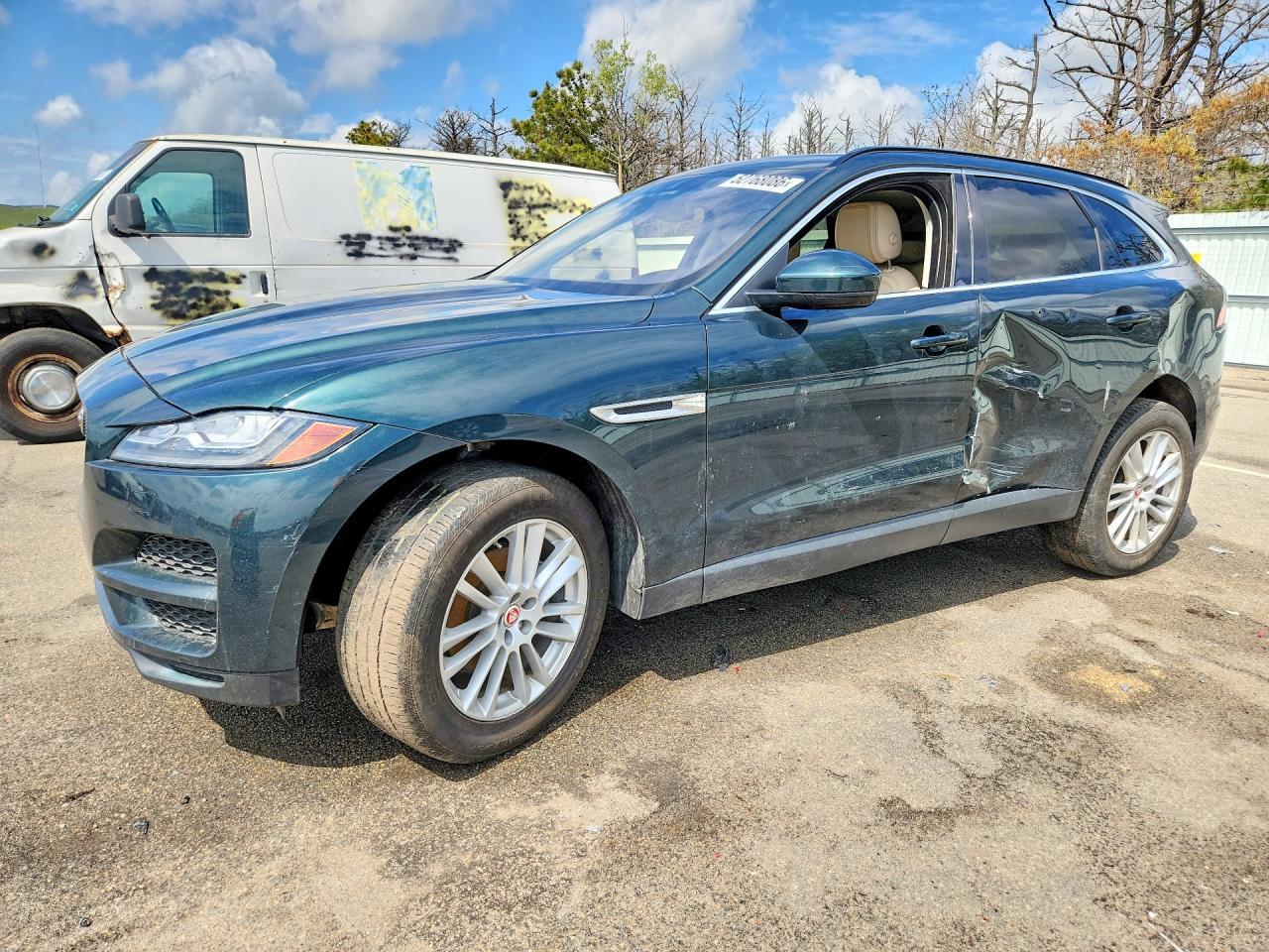 2018 Jaguar F-pace Prestige