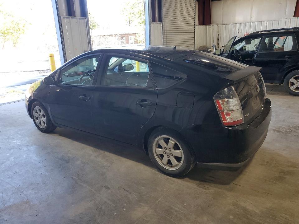 2004 Toyota Prius Base