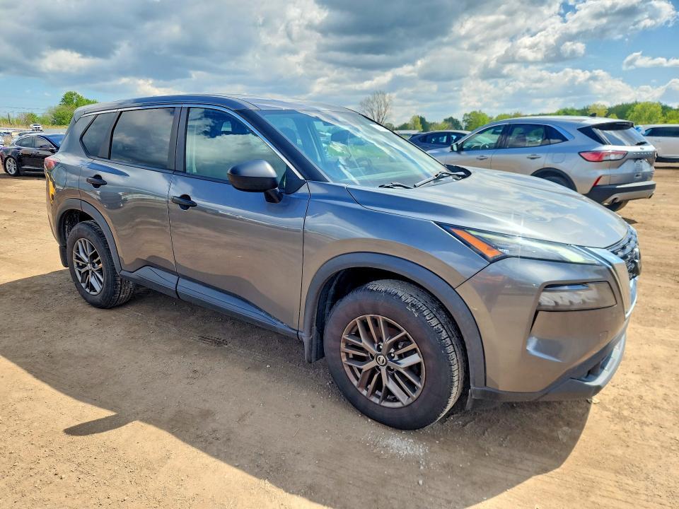 2021 Nissan Rogue s