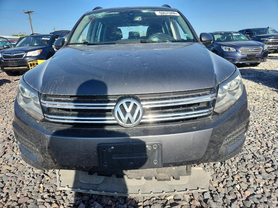 2016 Volkswagen Tiguan s